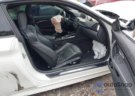 2016 BMW M4 from USA, damaged, VIN WBS3R9C59GK338986